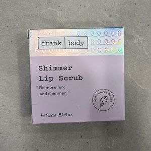 FRANK BODY LIP SCRUB